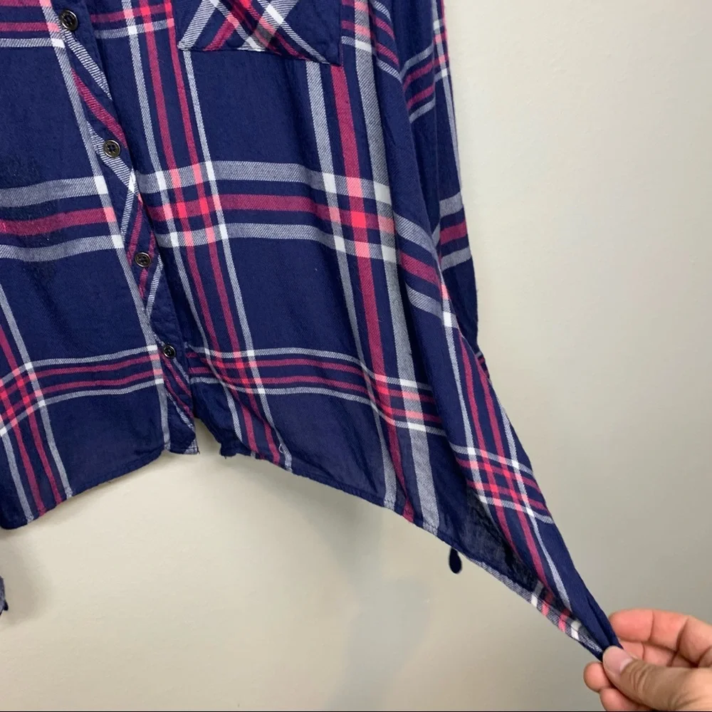 Seven 7 Womens Plaid Button Down Shirt Size S - Picture 4 of 7